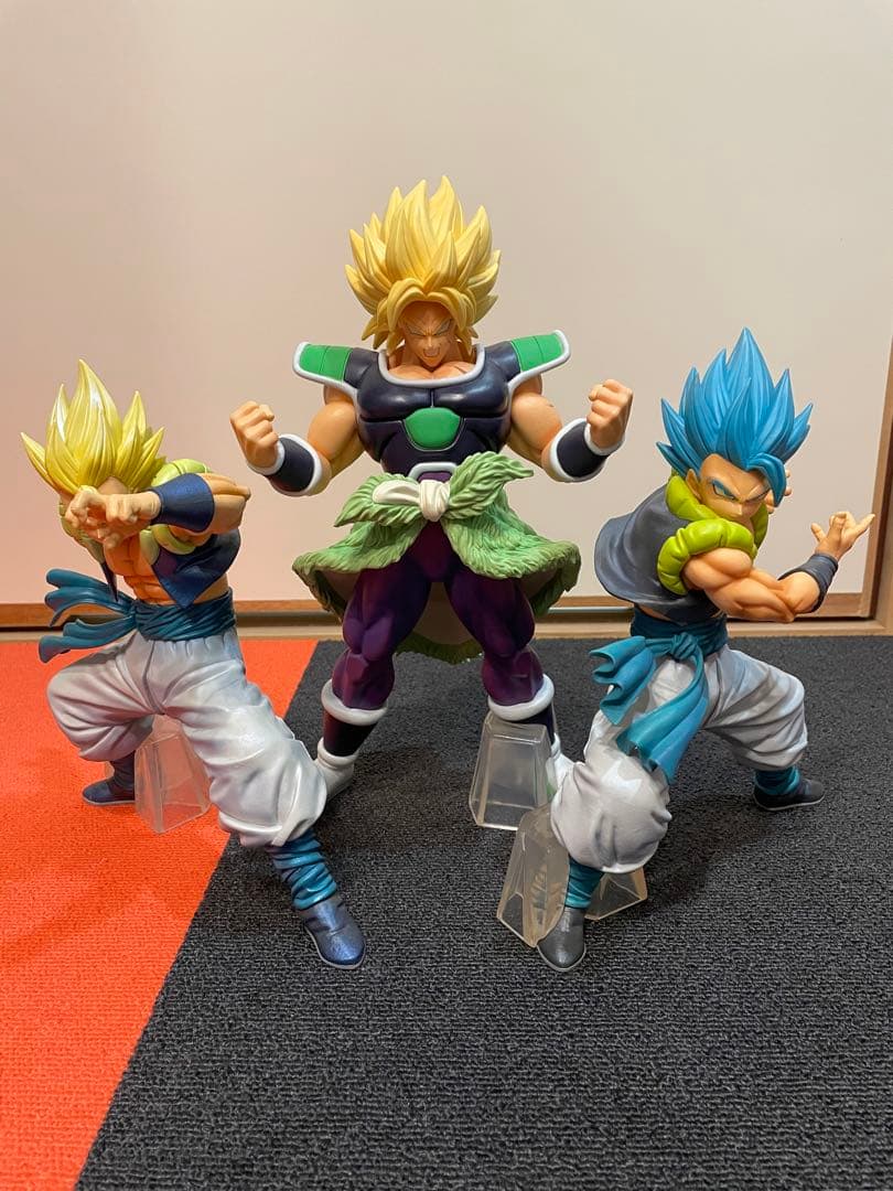 ドラゴンボール 一番くじ　ゴジータ、ブロリー、ゴジータブルー　3体セット