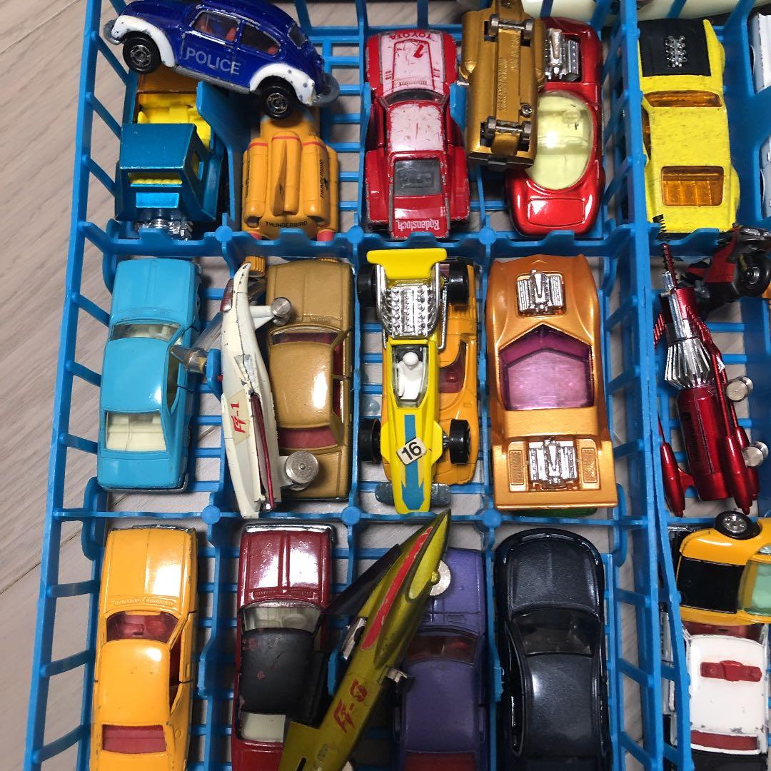 トミカ まとめ売り　希少　ミニカー　大量　ケースごと可　コレクション