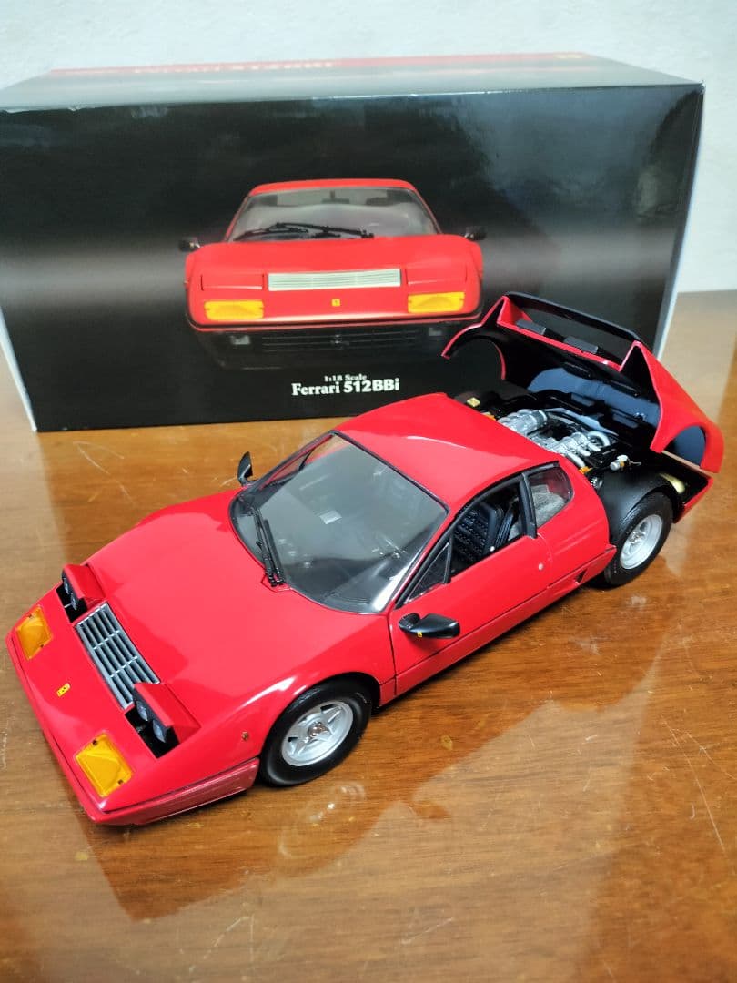 京商1/18フェラーリ512BBi 【新パッケージ】レッド