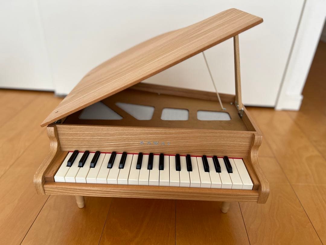 KAWAI カワイ　グランドピアノ　ナチュラル　木目（手渡し可能）