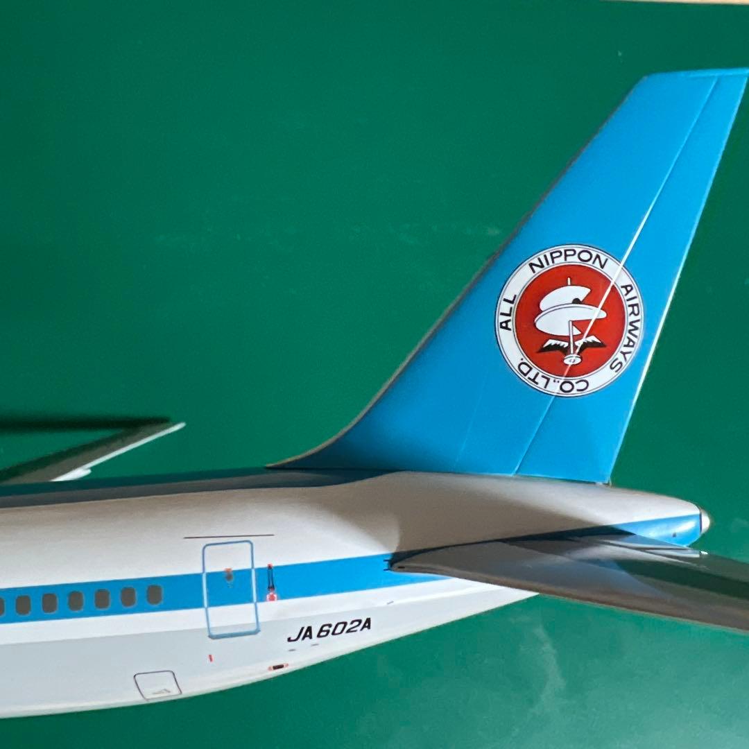ANA商事 1/200 ANA 767-300 JA602A モヒカンジェット
