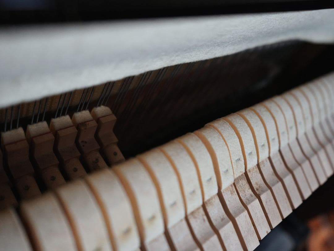 VICTOR V-7 アップライトピアノ (日本製)