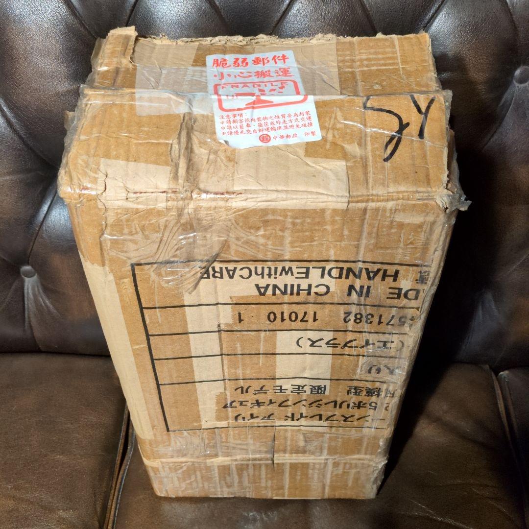 プレデター フィギュア ホットトイズ