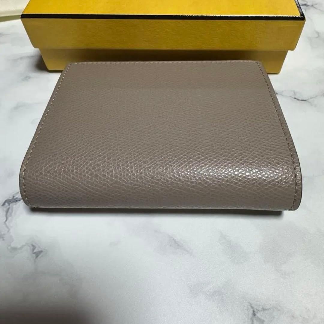 FENDI 二つ折り財布エフイズフェンディ