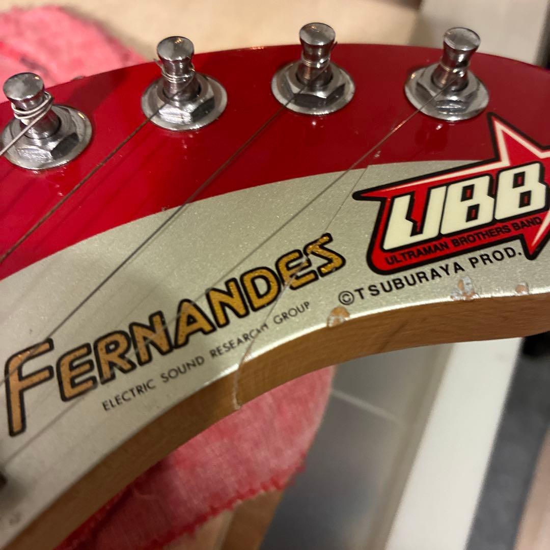 Fernandes zo-3 ウルトラマンモデルUBB
