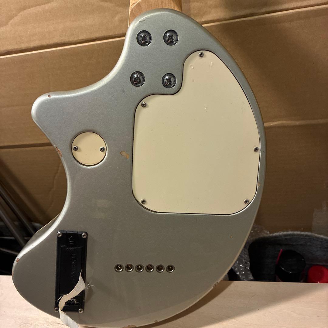 Fernandes zo-3 ウルトラマンモデルUBB