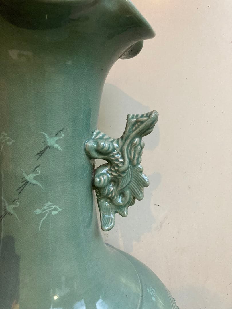 青山作　特大壺　青磁　透かし 雲鶴紋　二層網目　訳あり　花瓶　網目彫　緑色　双耳