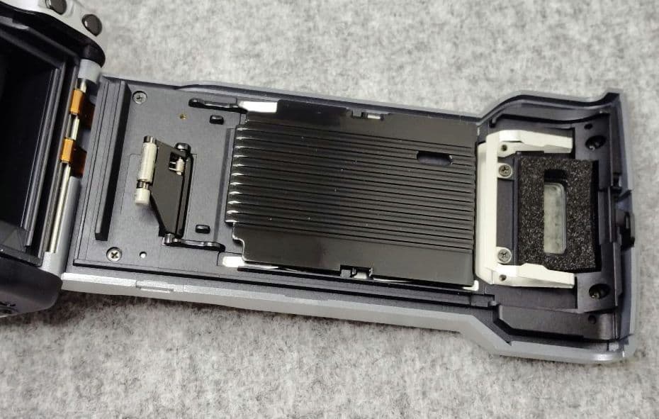 Canon EOS Rebel Ti フィルムカメラ　標準ズームレンズ付