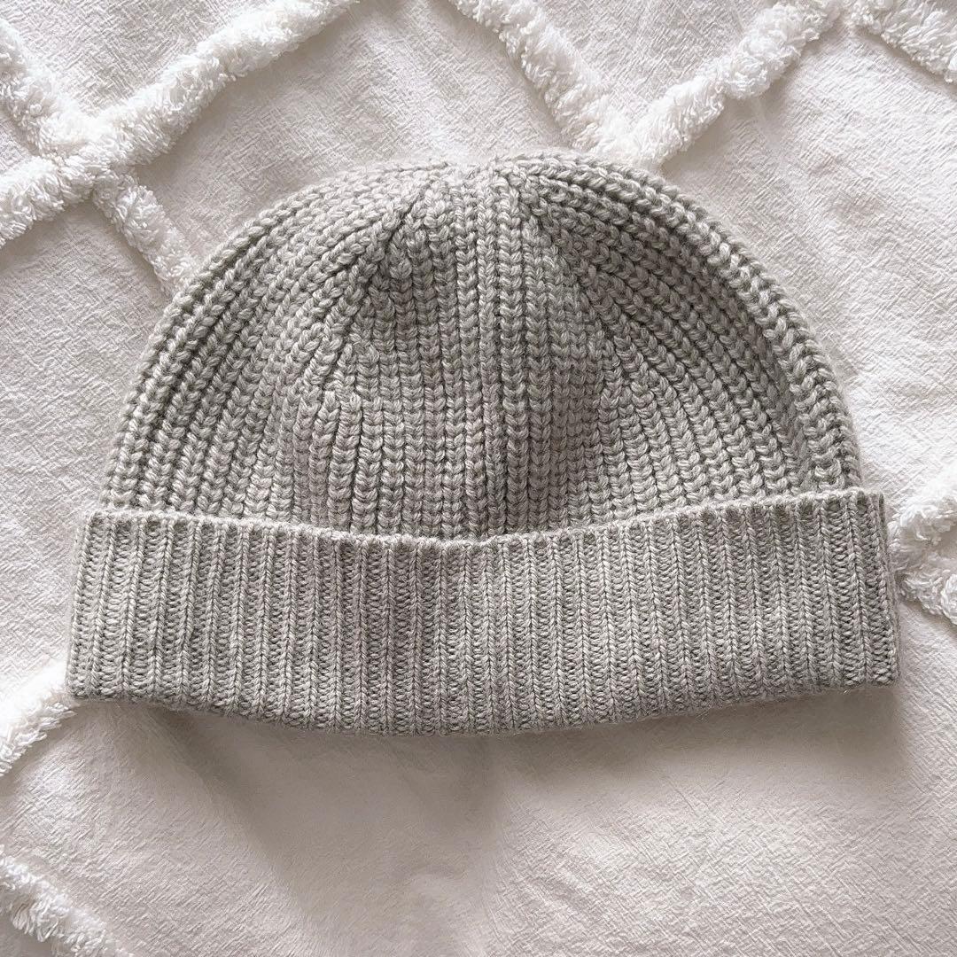 CELINE セリーヌ　ニット帽　ライトグレー　値下げ交渉不可