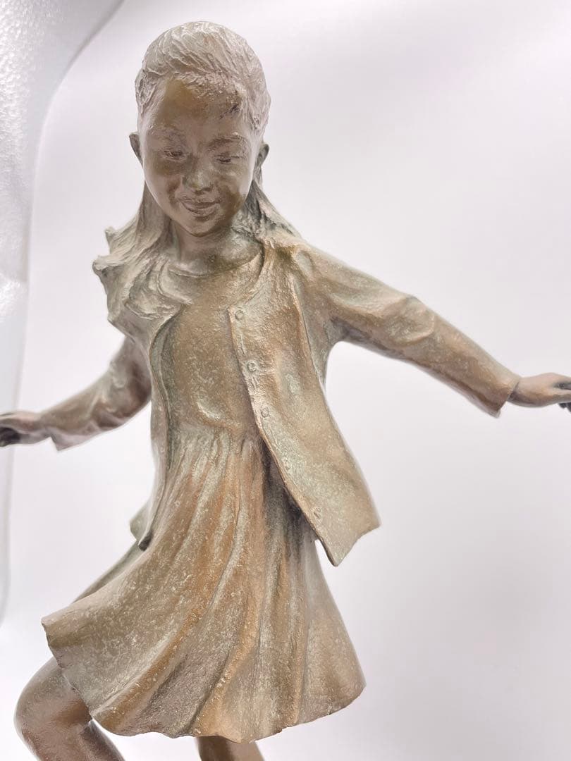 【大道寺 光弘】のブロンズ像【FRIENDS たわむれ】少女と仔犬の置物　②