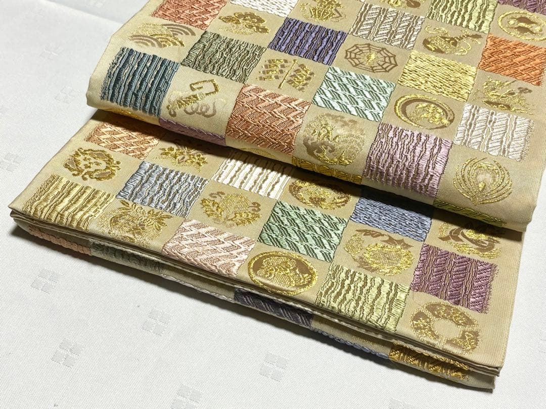 超美品　和服帯　西陣織　唐織.吉祥文様　袋帯(六通) 早い者勝ち