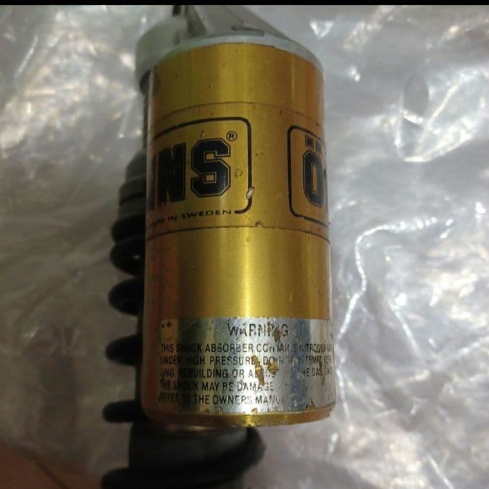 738　オーリンズ　ゼファー750 リアショック　KA2124