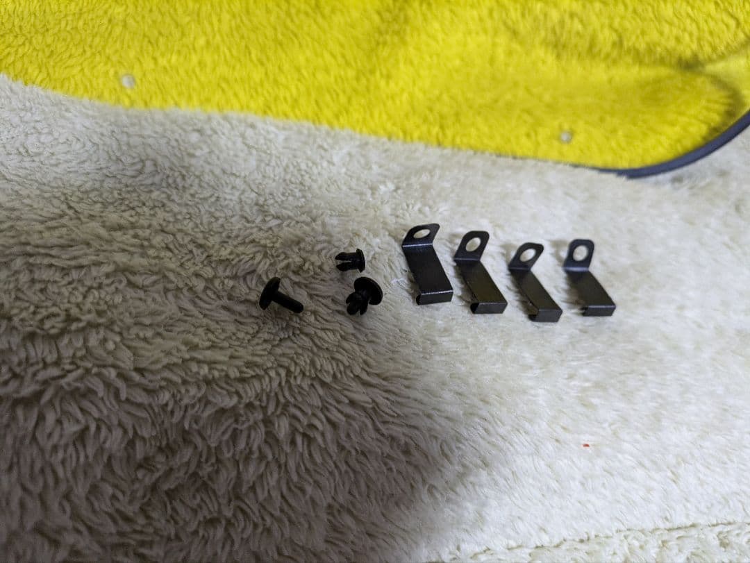 スズキGS1200ss用 純正オプションヘッドライトカバー 取り付け金具付き