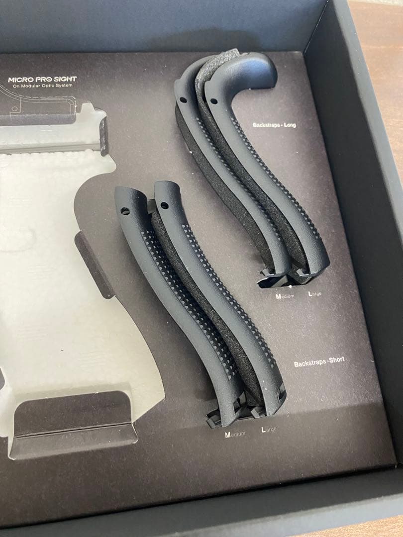 東京マルイ　GLOCK17 GEN5 MOS ドットサイト　ライト付　グロック