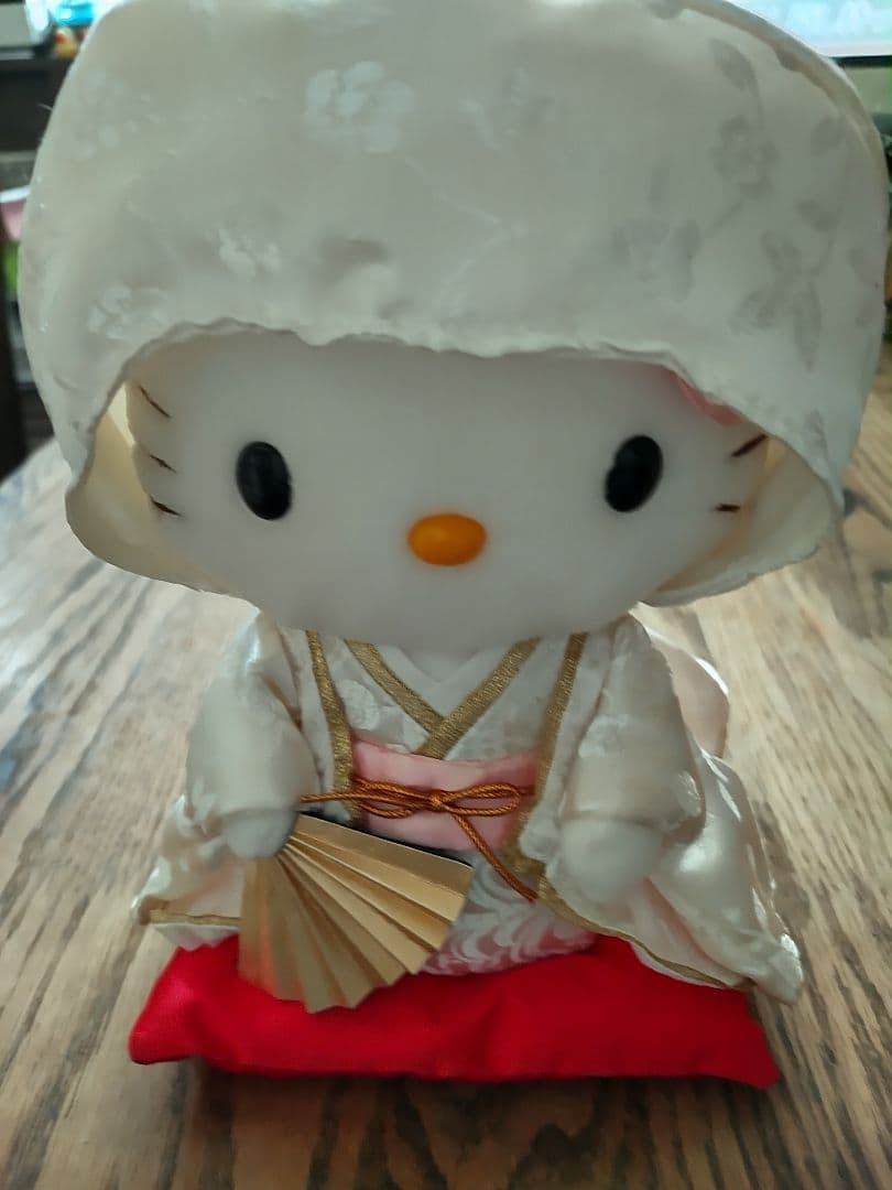 平成レトロ ウエディングドール　和装 白無垢　ハローキティ　サンリオデラックス