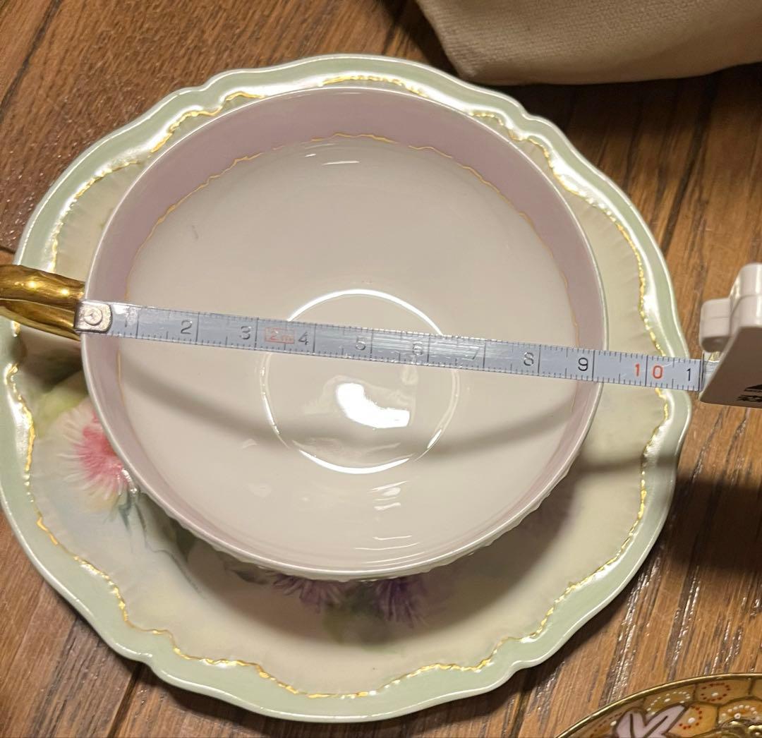 リモージュ　暈しハンドペイント　花柄陶器カップとソーサーセット