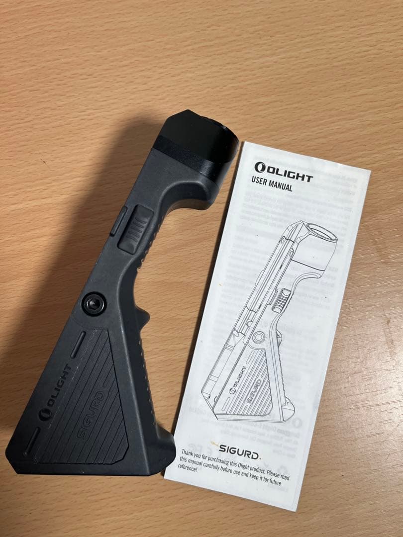 イ*0様 Olight SIGURD アングルグリップライト（1450ルーメン）