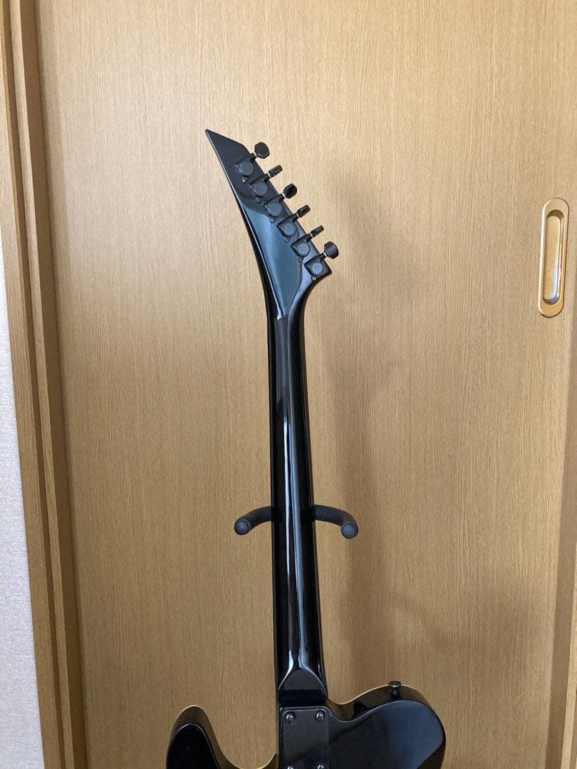 松浦商品。　　布袋寅泰モデル風、幾何学模様 　自作ペイト