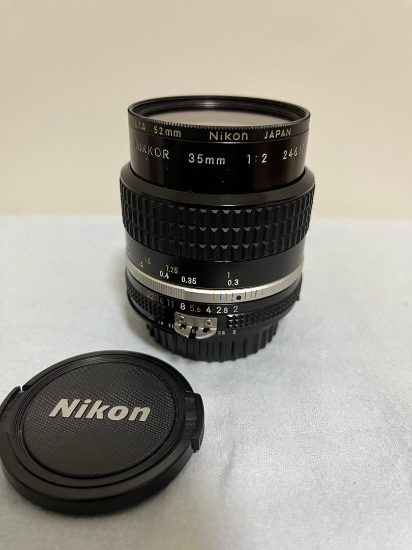 Nikon ニッコール　35/2 マニュアルレンズ