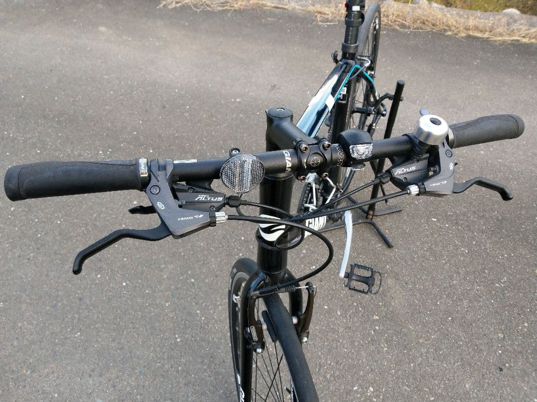 GIANT 　 ジャイアント 　ESCAPE 　クロスバイク 　エスケープ　RX