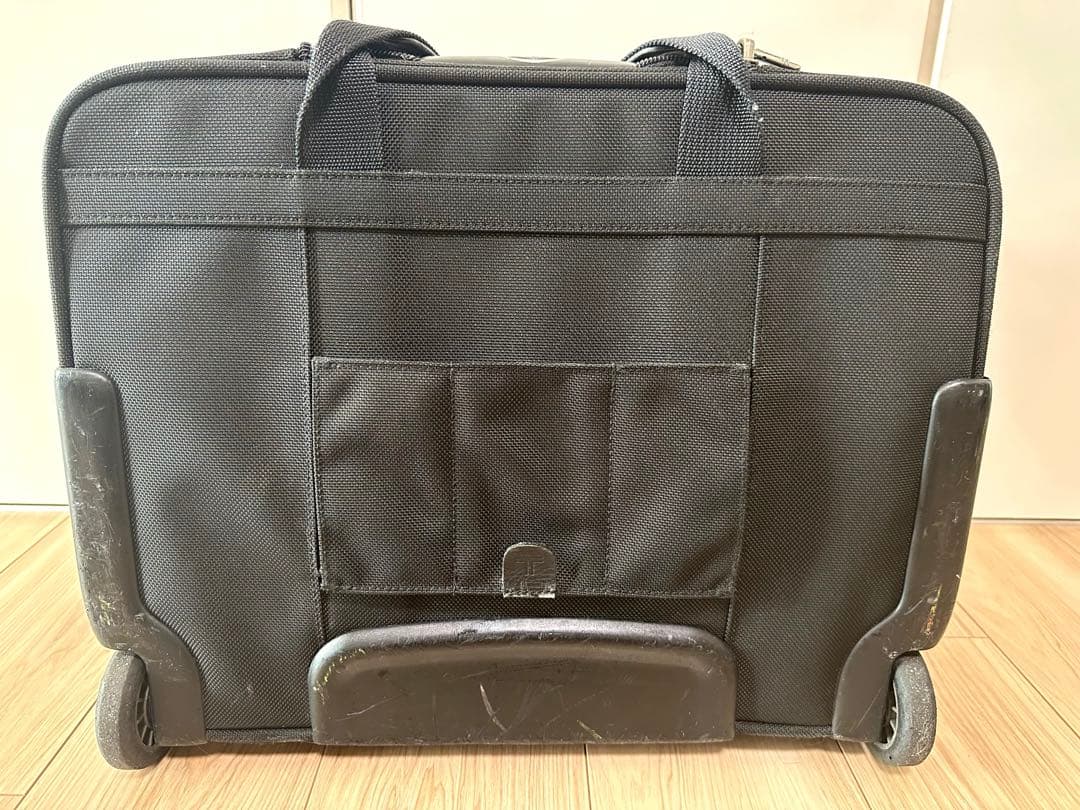 TUMI キャリー ビジネスバッグ 機内持込可能 ブリーフケース 26103D4