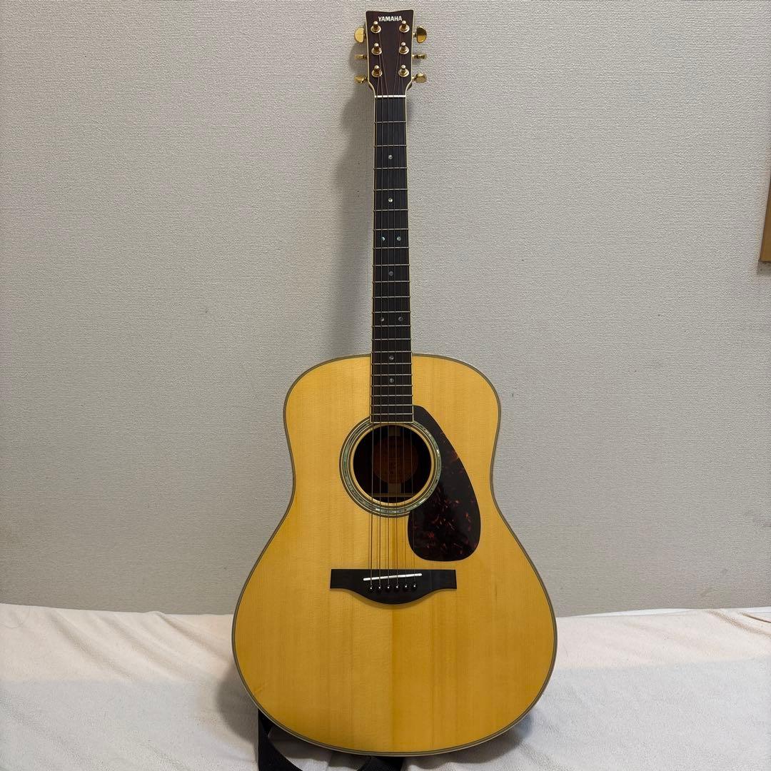 【本日取り下げ】YAMAHA エレアコ LL16