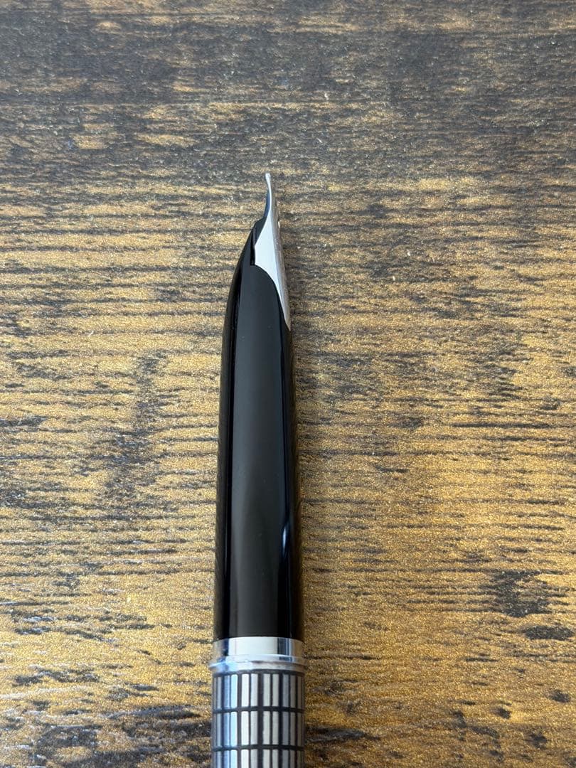 1979年製　18金　全蝕刻　格子　パイロット　エリート　万年筆　細字