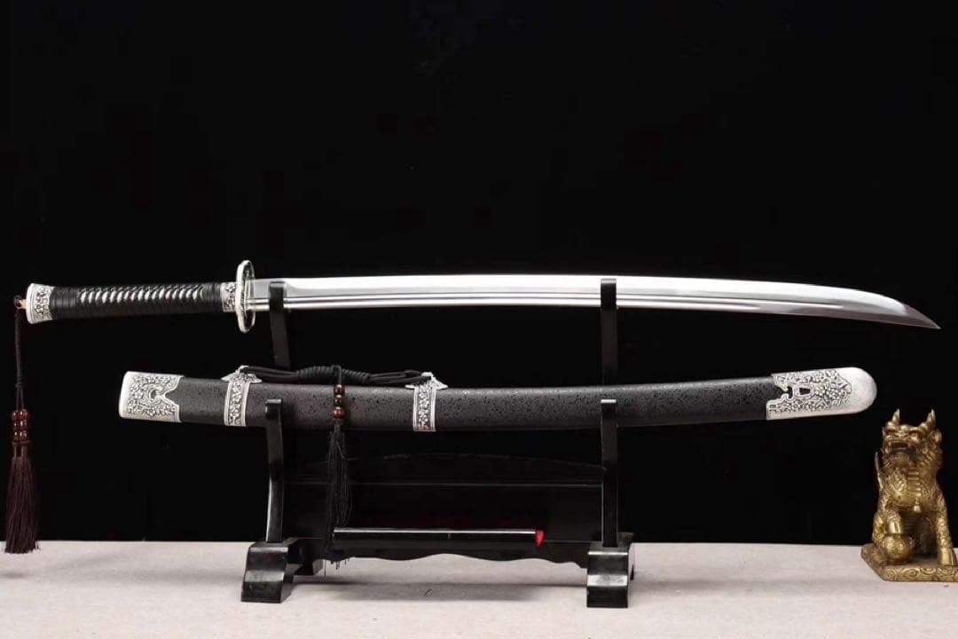 雁翎刀 黒石目鞘 模造刀 舞踊刀 武具 本牛革柄巻 コレクション刀剣