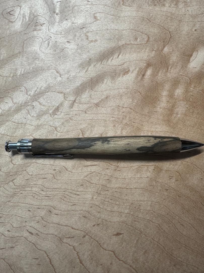 【工房楔　木軸ペン】黒柿　孔雀杢