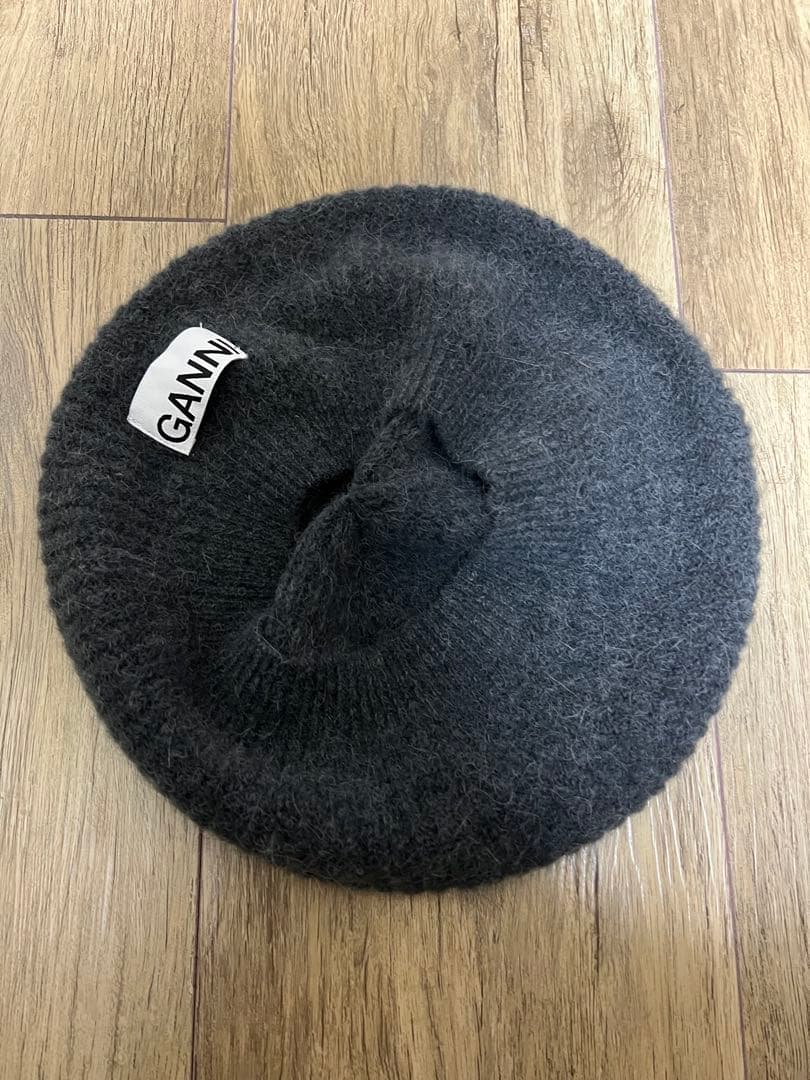 GANNI グレー ニット帽　ベレー帽