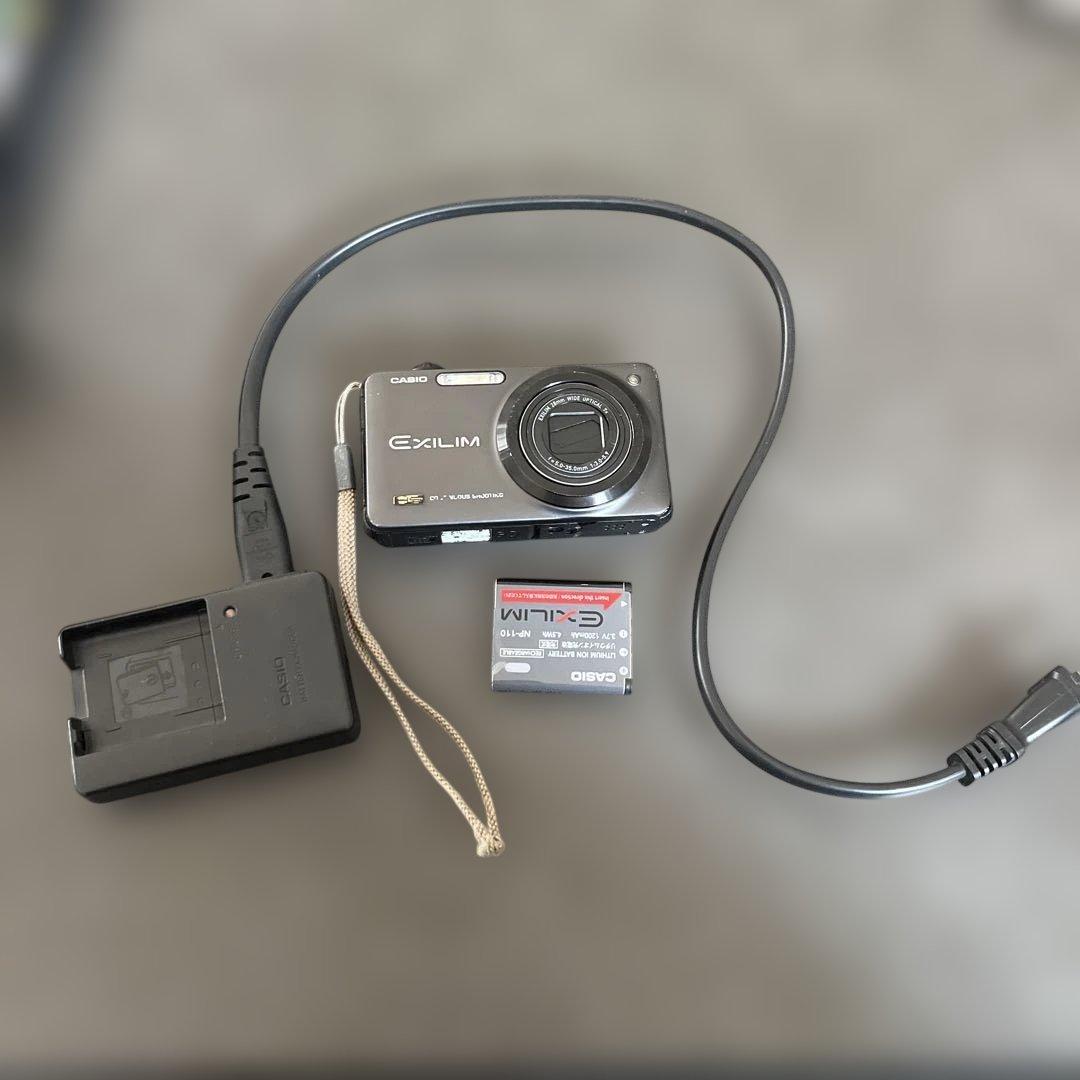 CASIO EXILIM デジタルカメラ WPA-710