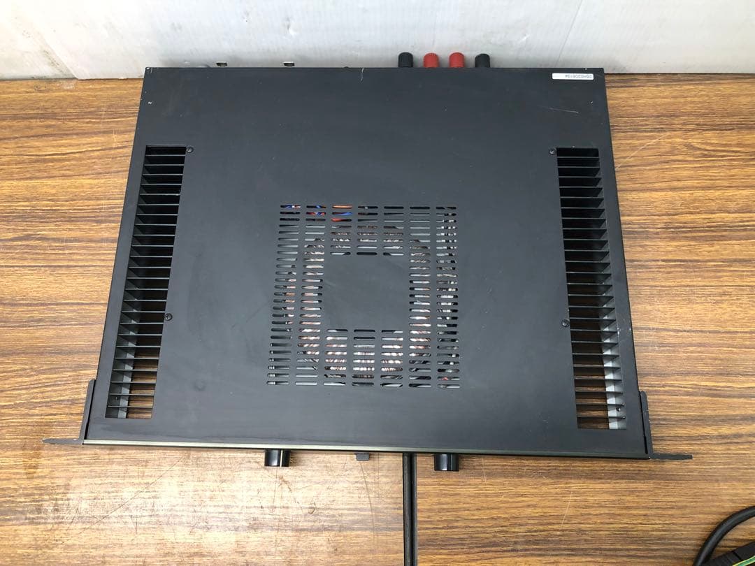 TOA デュアルパワーアンプ　P-60D 電源ケーブル付き