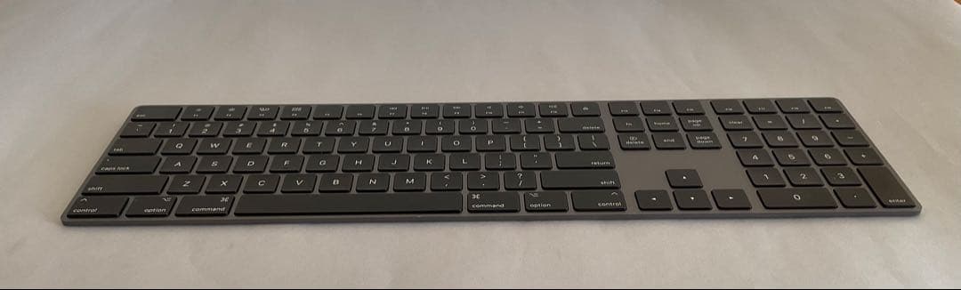 Apple Magic Keyboard(テンキー付き)英語(US)