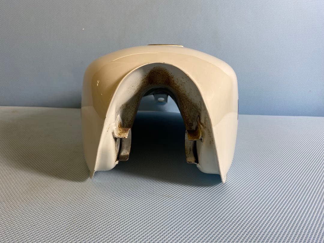 250TR 白　フューエルタンク　純正　キャブ