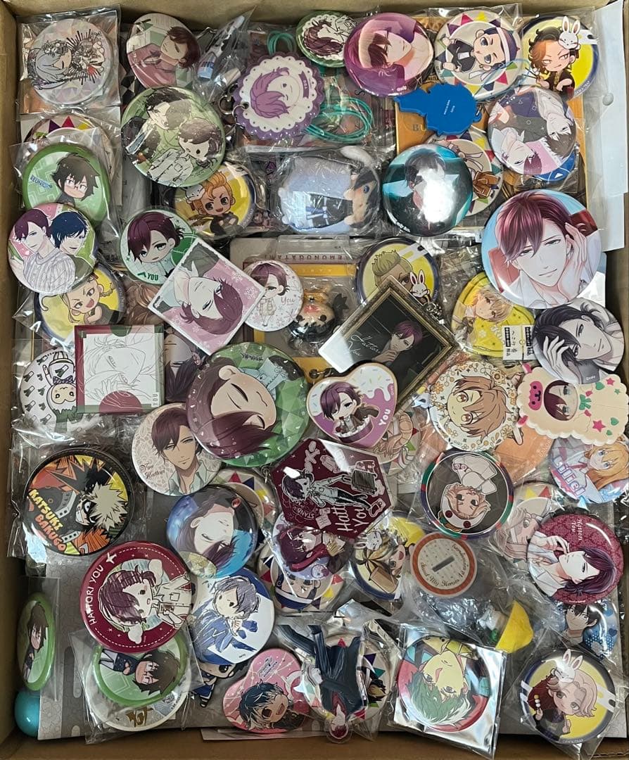 キャラクターグッズ アニメグッズ ノンジャンル まとめ売り 大量 缶バッジ