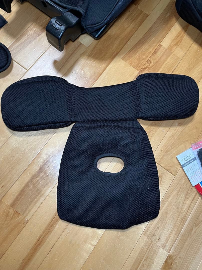 Aprica エアグルーヴプラス チャイルド&ジュニアシート