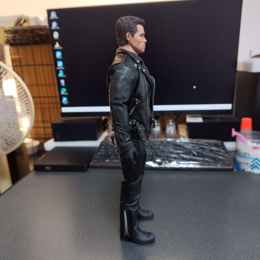 訳あり現状品　ホットトイズ　ターミネーターDX10　T800本体　ベルト無し