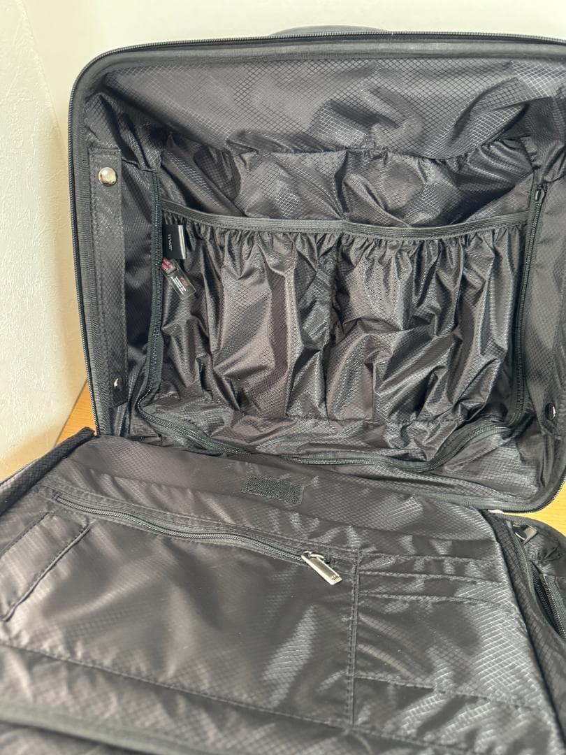 TUMI V3 キャリーケース 228004D 4ウィール 国内正規品 黒