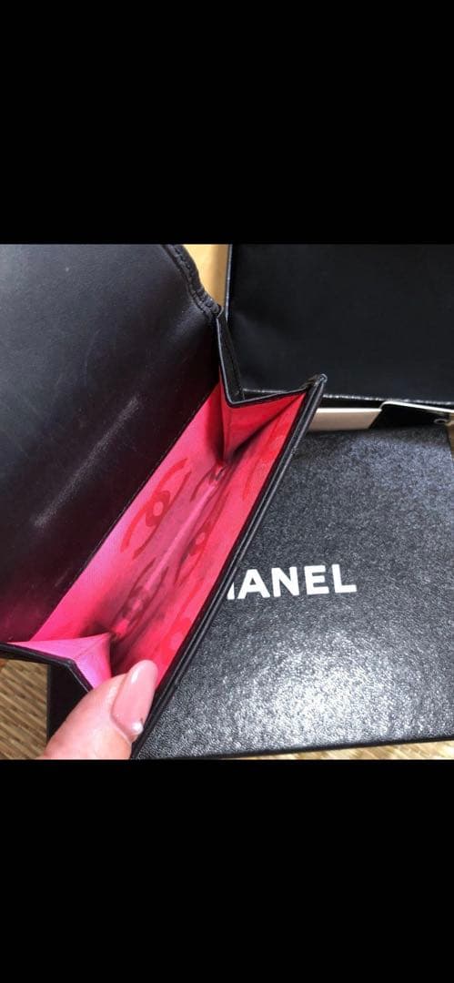 CHANEL(シャネル） 二つ折り財布