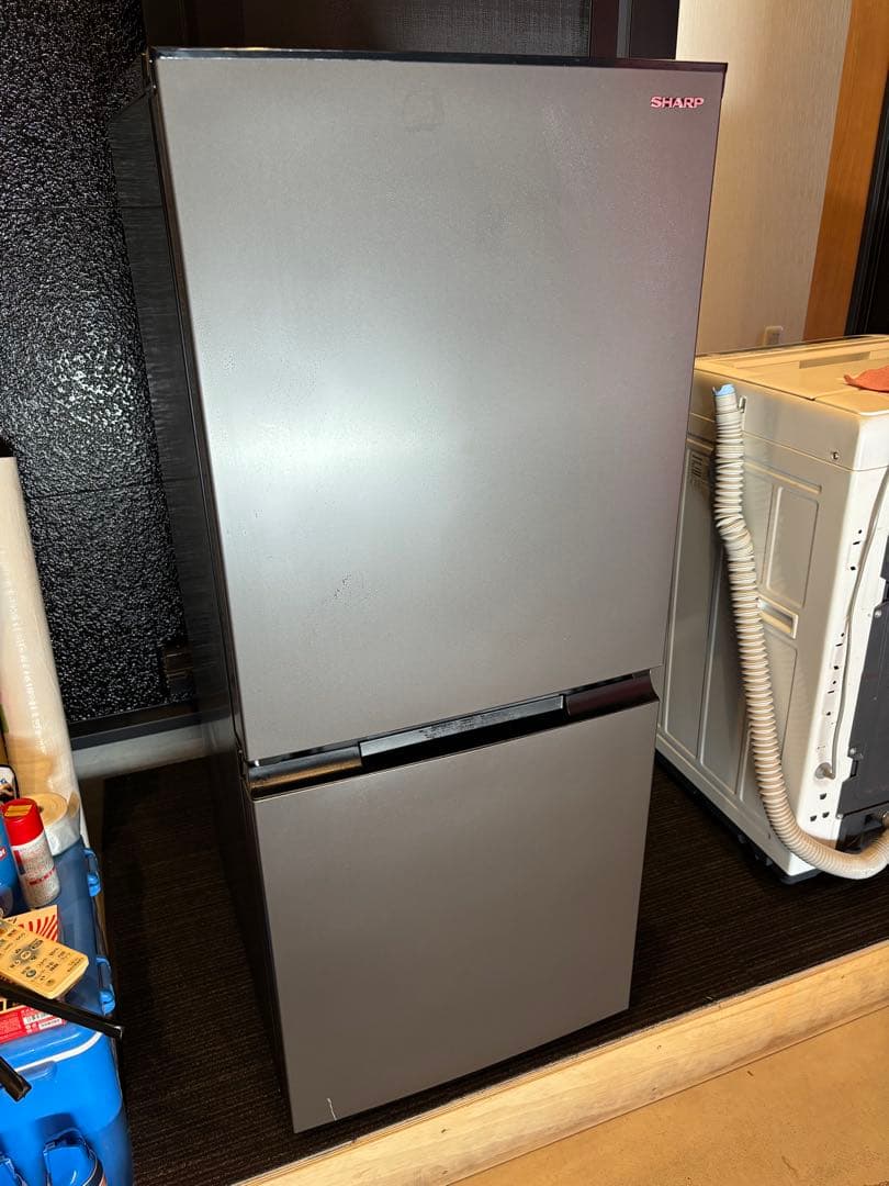 2023年製 冷蔵庫シャープノンフロンSJ-D15J-H