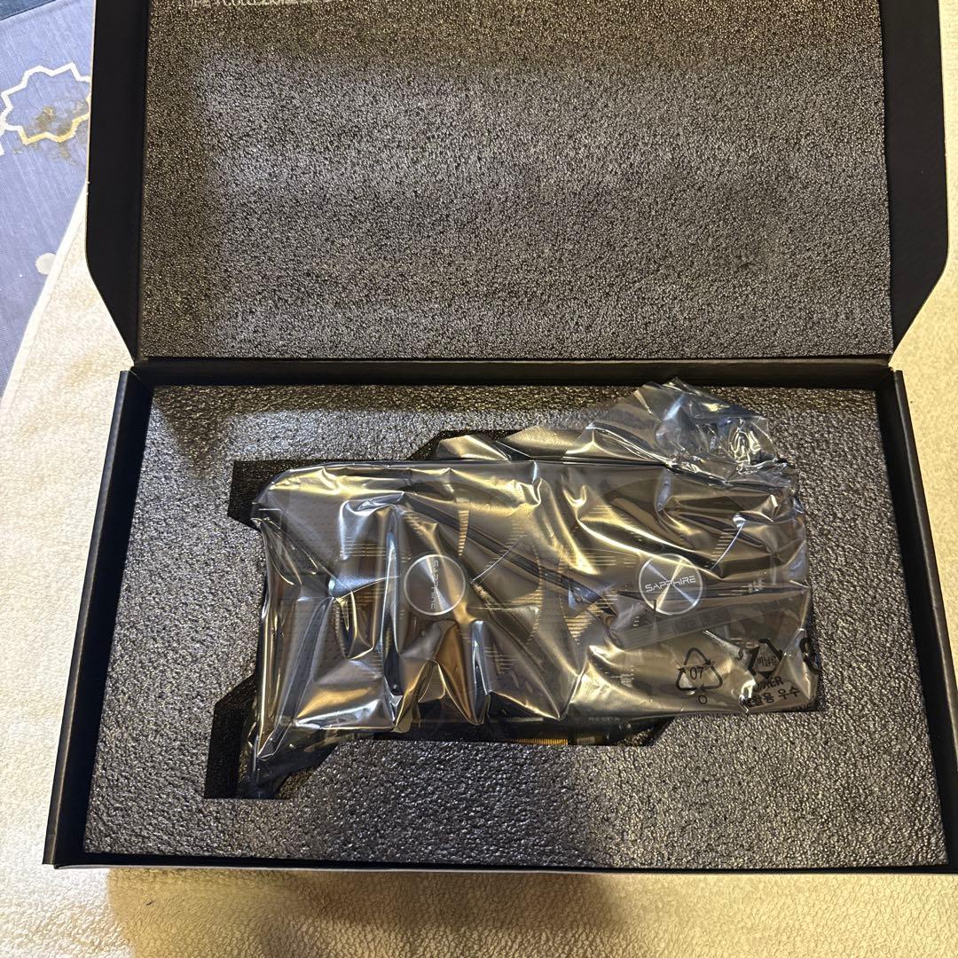 パソコンデスク ASUS Radeon RX 7600 XT 16GB OC Edition