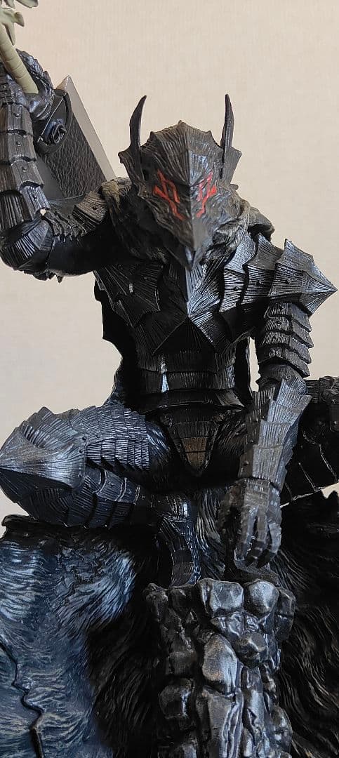 ベルセルク ガッツ 狂戦士の甲冑　フィギュア