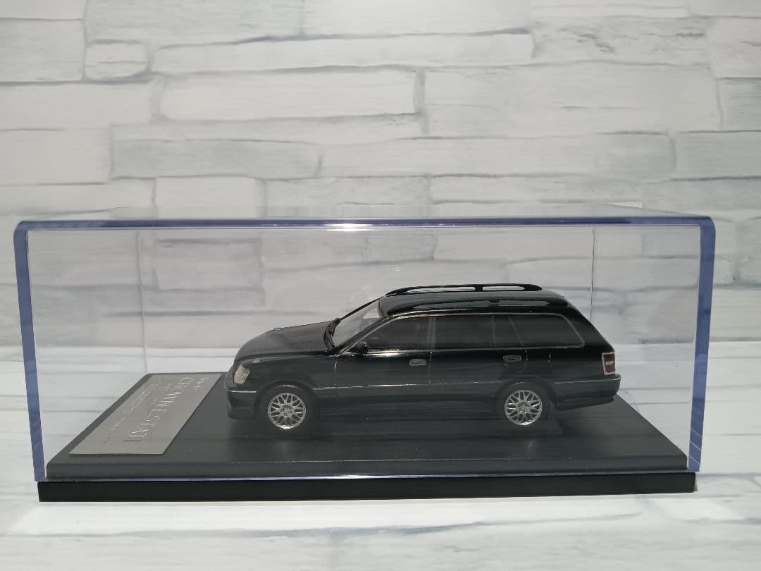 1/43 トヨタ　クラウンエステート　3.0アスリートG ミニカー　ブラック