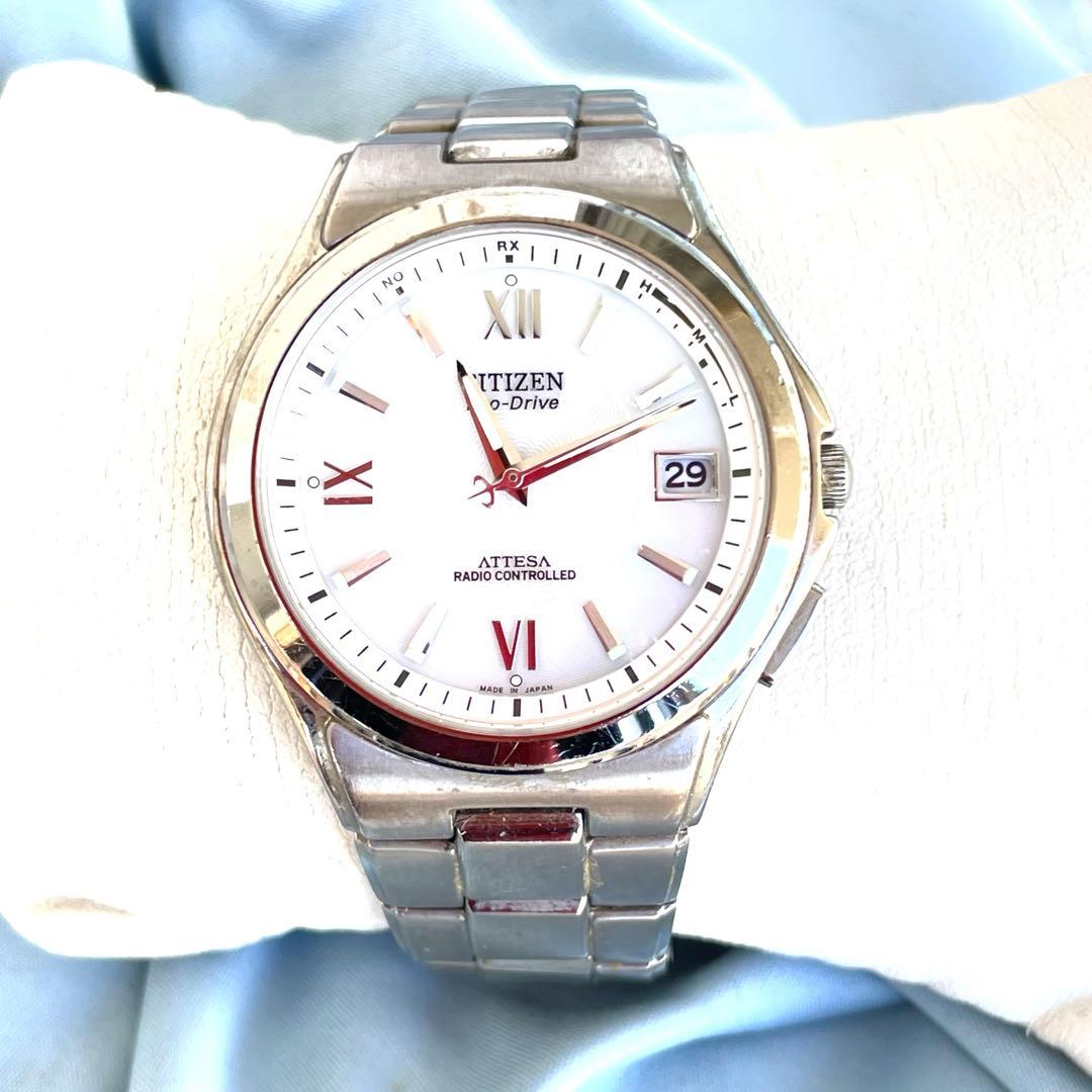 美品❣シチズンATTESA❣　H110白文字盤　チタン製　電波ソーラー　稼働