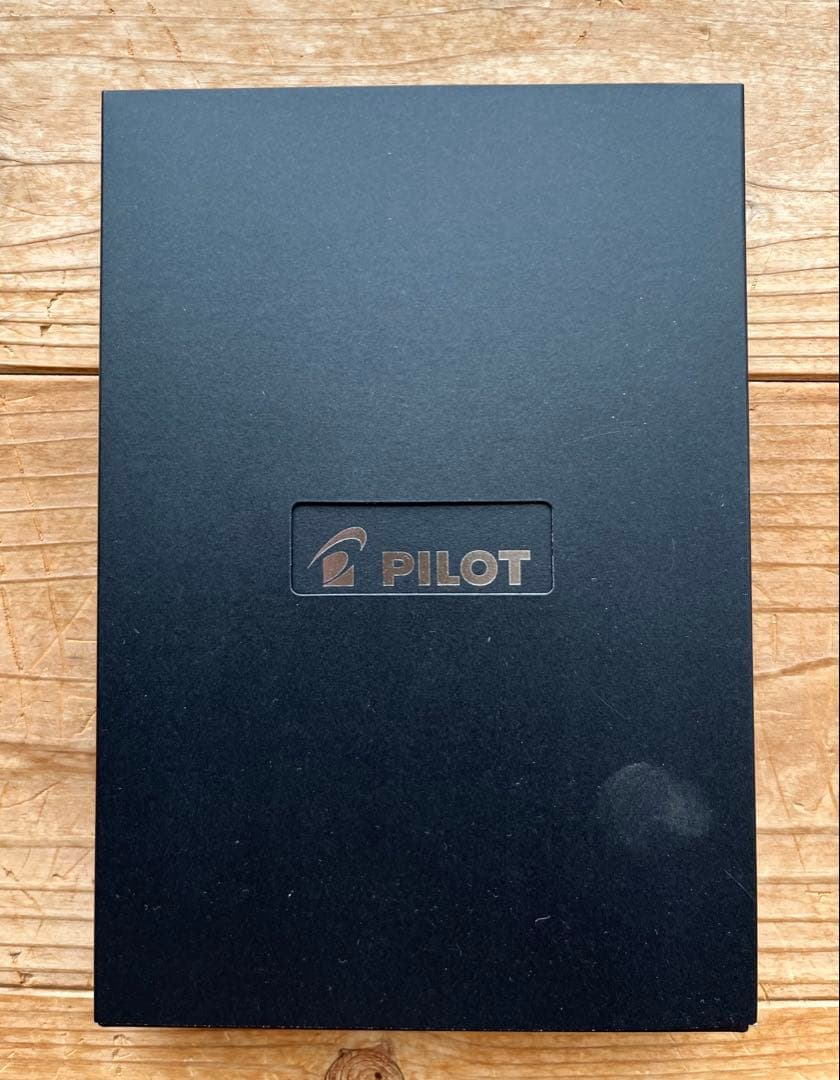 パイロットボールペン　タイムライン　ETERNAL エターナルグリーン