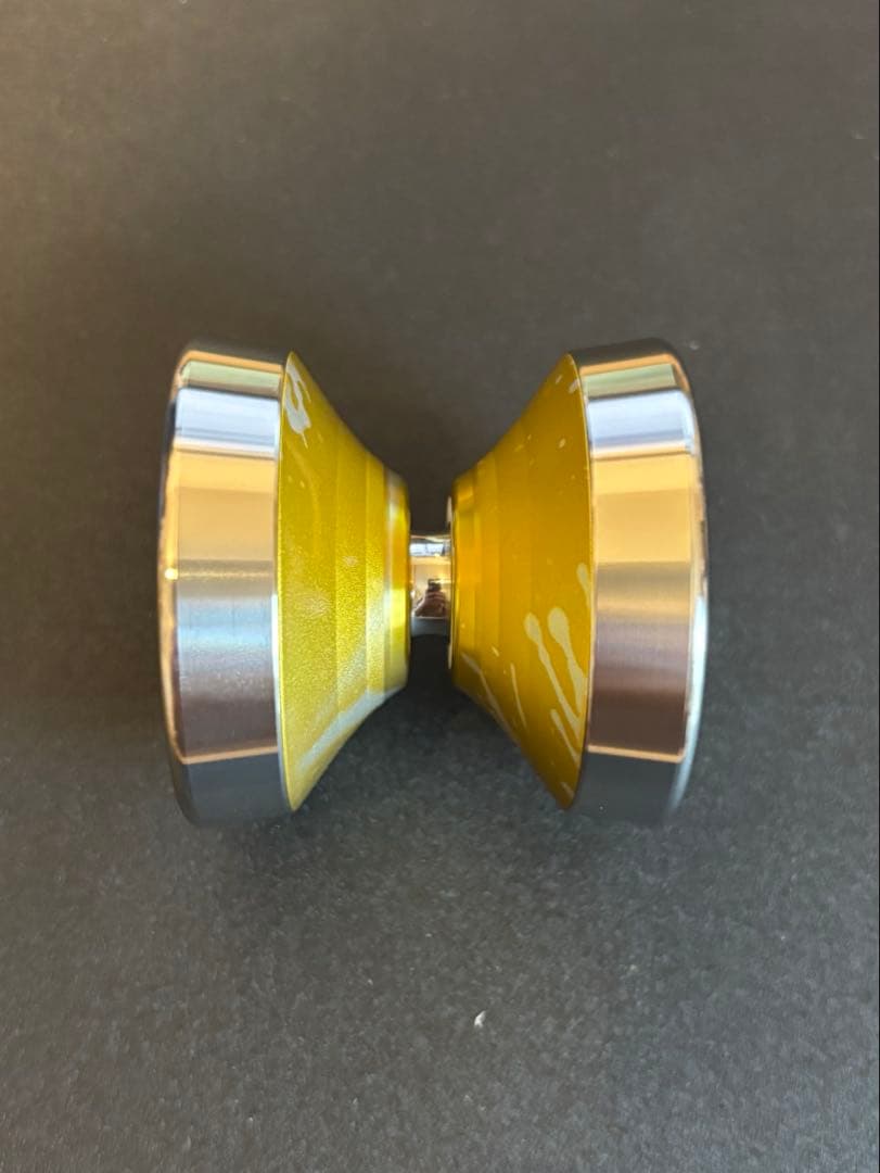 C3yoyodesine ギャラクシーサーファー