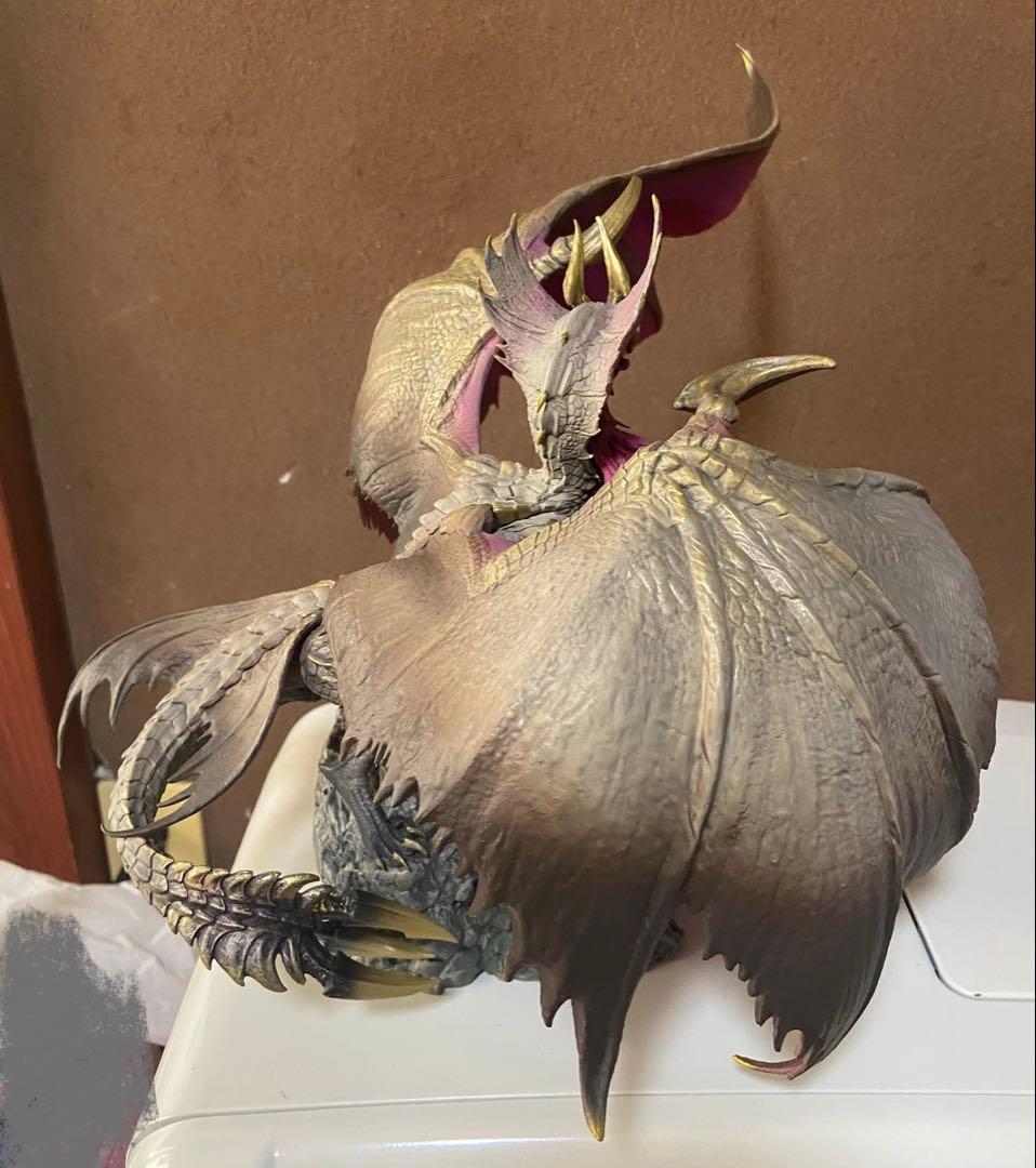 メルゼナ　カプコン　クリエイターズモデル