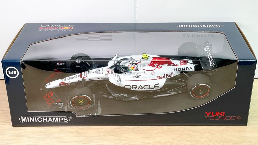 ミニチャンプス 1/18 レッドブル レーシング RB21 角田裕毅 日本GP