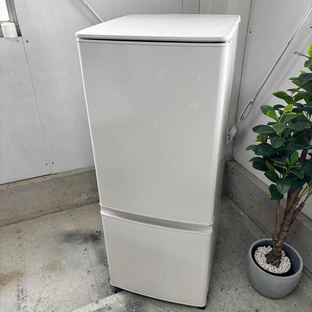 三菱 MITSUBISHI 2ドア冷蔵庫 MR-P15H-W 146L