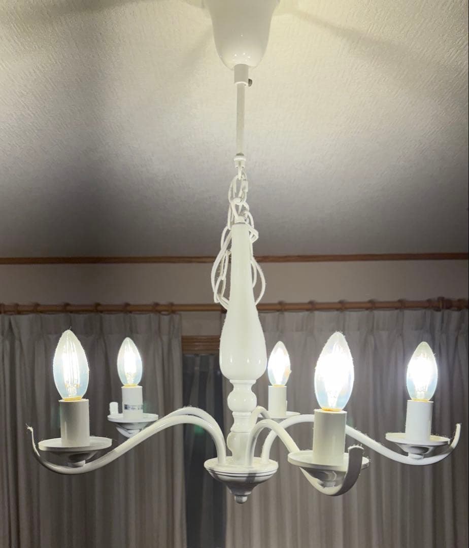 ☆フランフラン　ホワイトシャンデリア 5灯